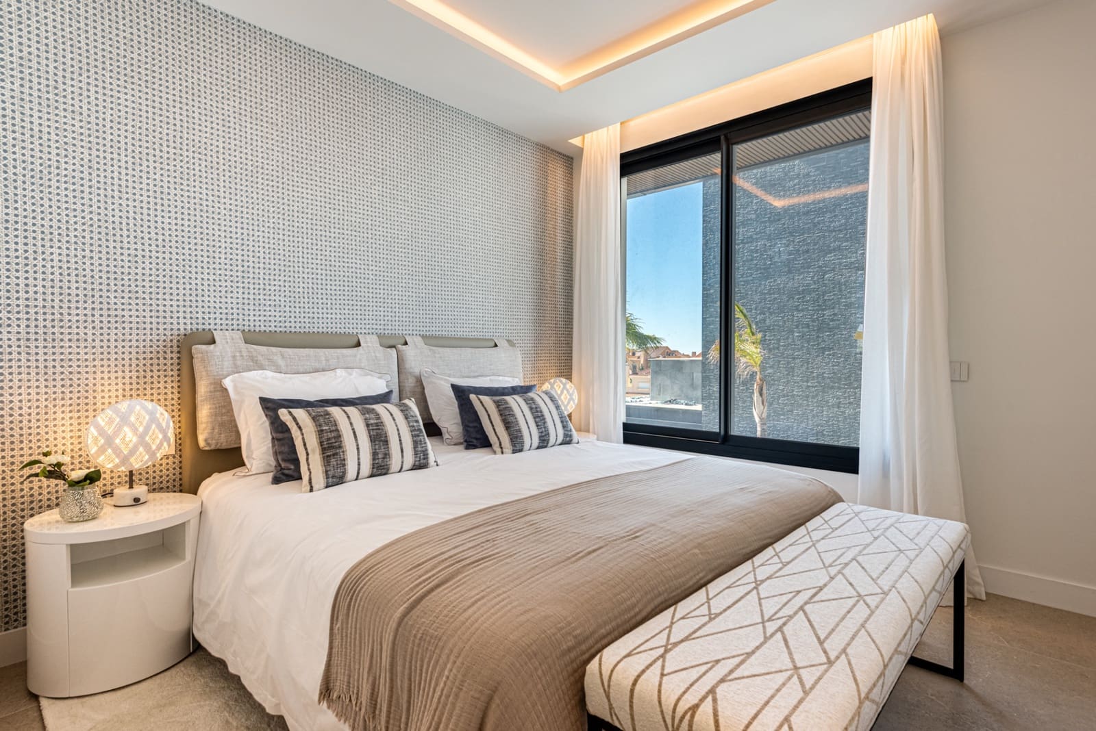 3 slaapkamer Villa te koop in La Cala de Mijas met zwembad garage - € 2.095.000 (Ref: 9978524)