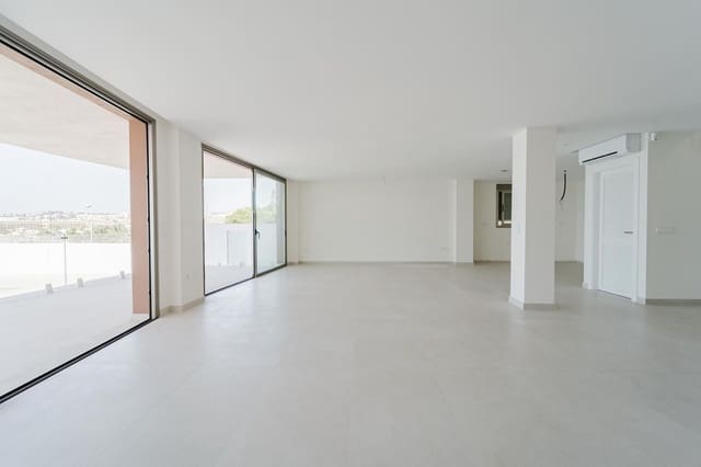 4 soveværelse Villa til salg i La Cala de Mijas, Mijas med swimmingpool garage - € 2.500.000 (Ref: 9978527)