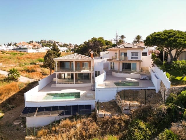 4 soveværelse Villa til salg i La Cala de Mijas, Mijas med swimmingpool garage - € 2.500.000 (Ref: 9978527)
