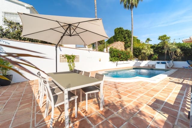 3 soverom Villa til salgs i Calahonda, Mijas med svømmebasseng garasje - € 1 150 000 (Ref: 9978528)