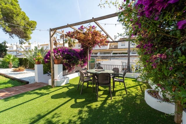 3 soverom Villa til salgs i Calahonda, Mijas med svømmebasseng garasje - € 1 150 000 (Ref: 9978528)