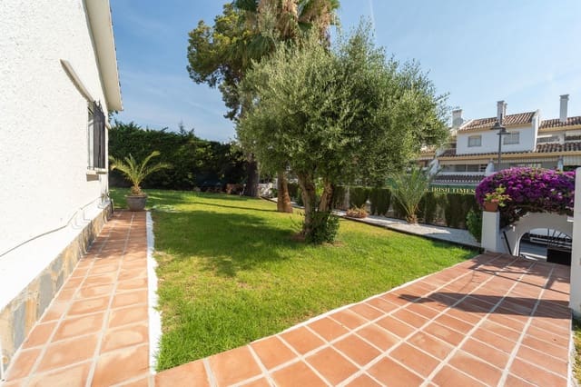 3 soverom Villa til salgs i Calahonda, Mijas med svømmebasseng garasje - € 1 150 000 (Ref: 9978528)
