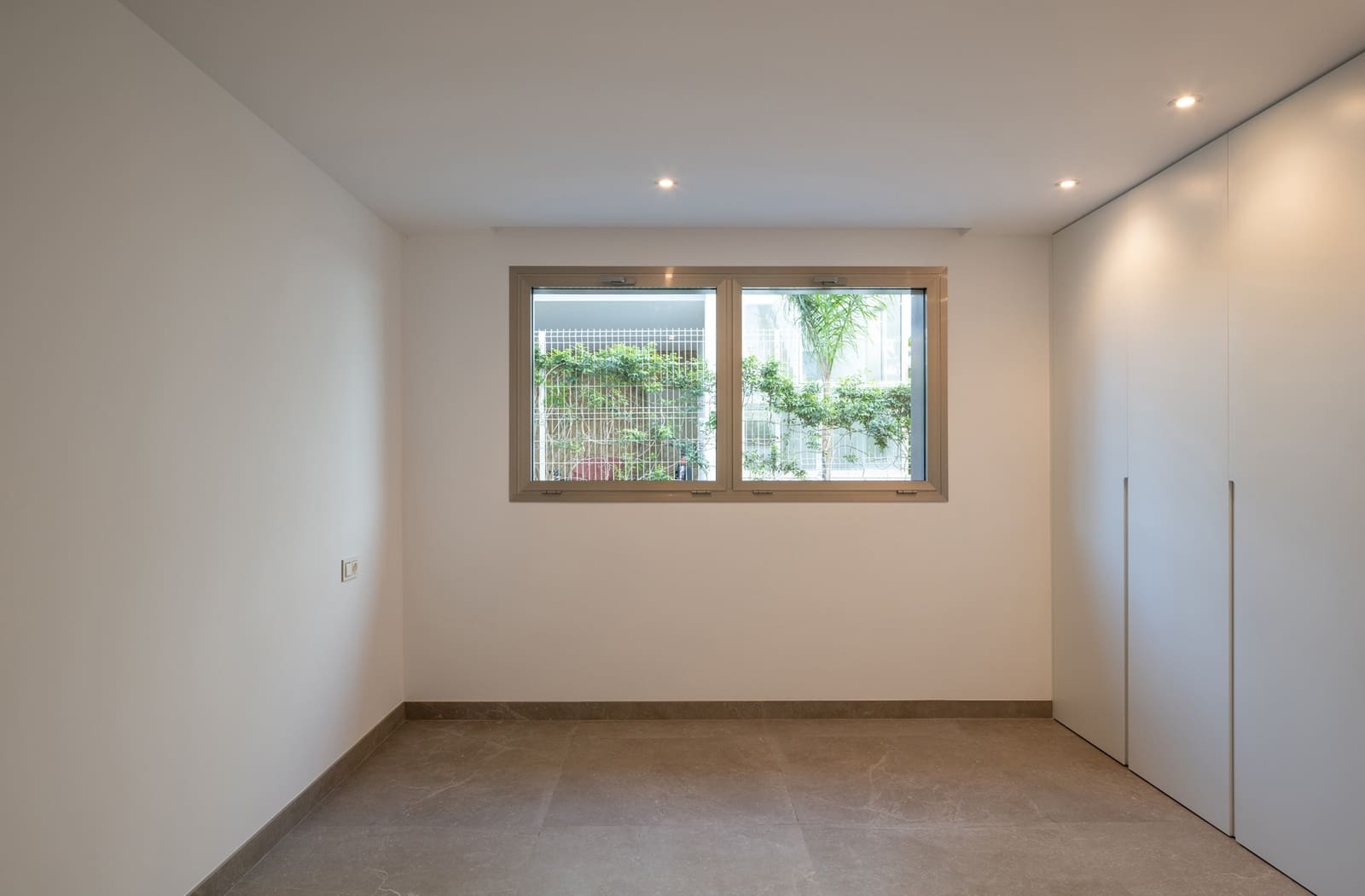 Chalet de 4 habitaciones en Mijas Costa en venta con piscina garaje - 1.675.000 € (Ref: 9994880)