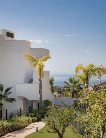 Apartamento de 2 habitaciones en Ojen en venta con piscina garaje - 895.000 € (Ref: 9996836)