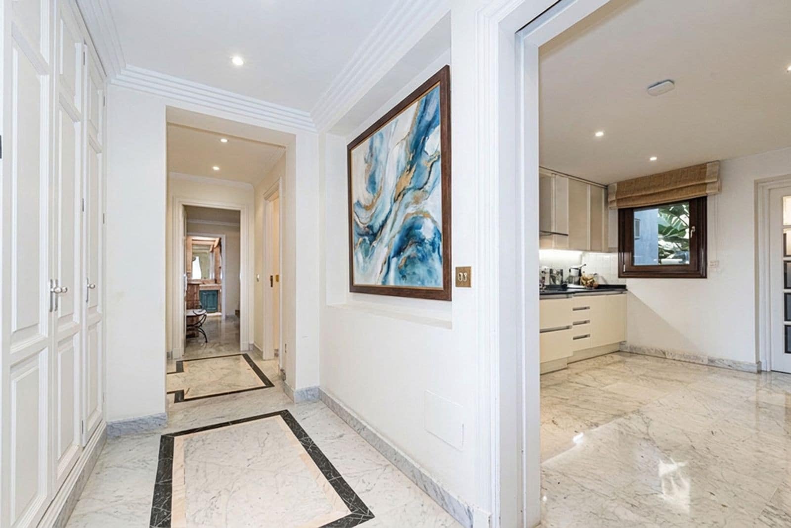 3 chambre Appartement à vendre à Marbella avec piscine garage - 1 450 000 € (Ref: 9996837)