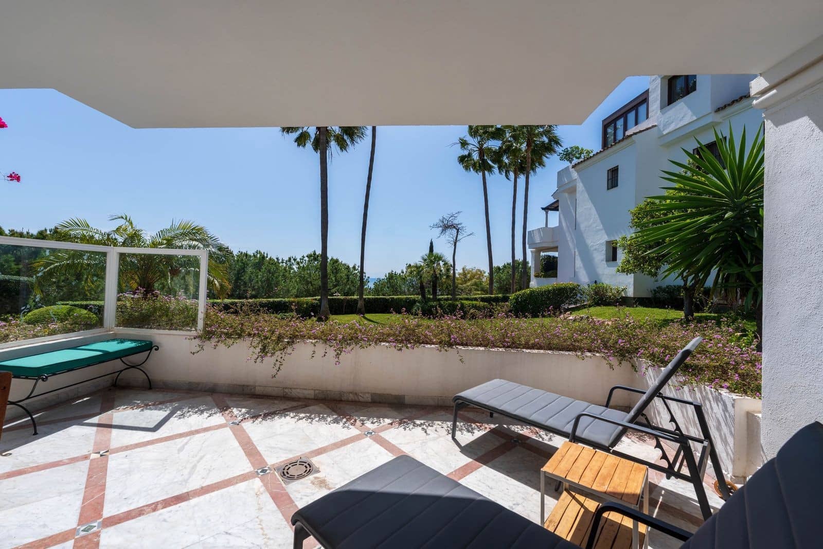 3 chambre Appartement à vendre à Marbella avec piscine garage - 1 450 000 € (Ref: 9996837)