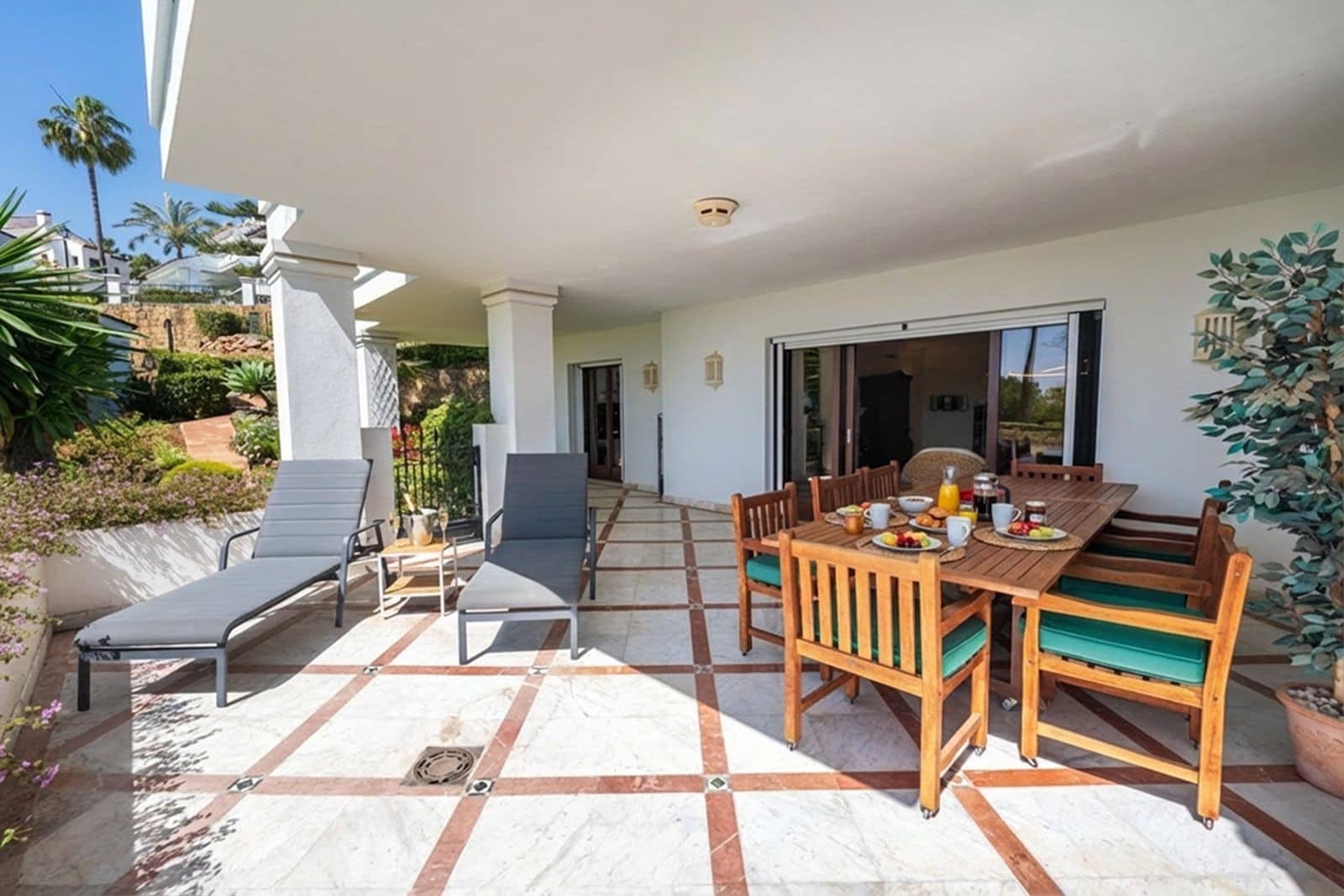 3 chambre Appartement à vendre à Marbella avec piscine garage - 1 450 000 € (Ref: 9996837)