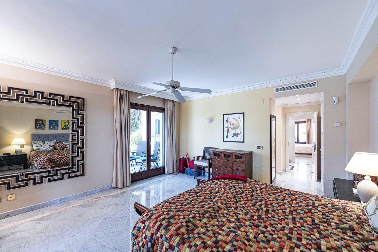 3 chambre Appartement à vendre à Marbella avec piscine garage - 1 450 000 € (Ref: 9996837)