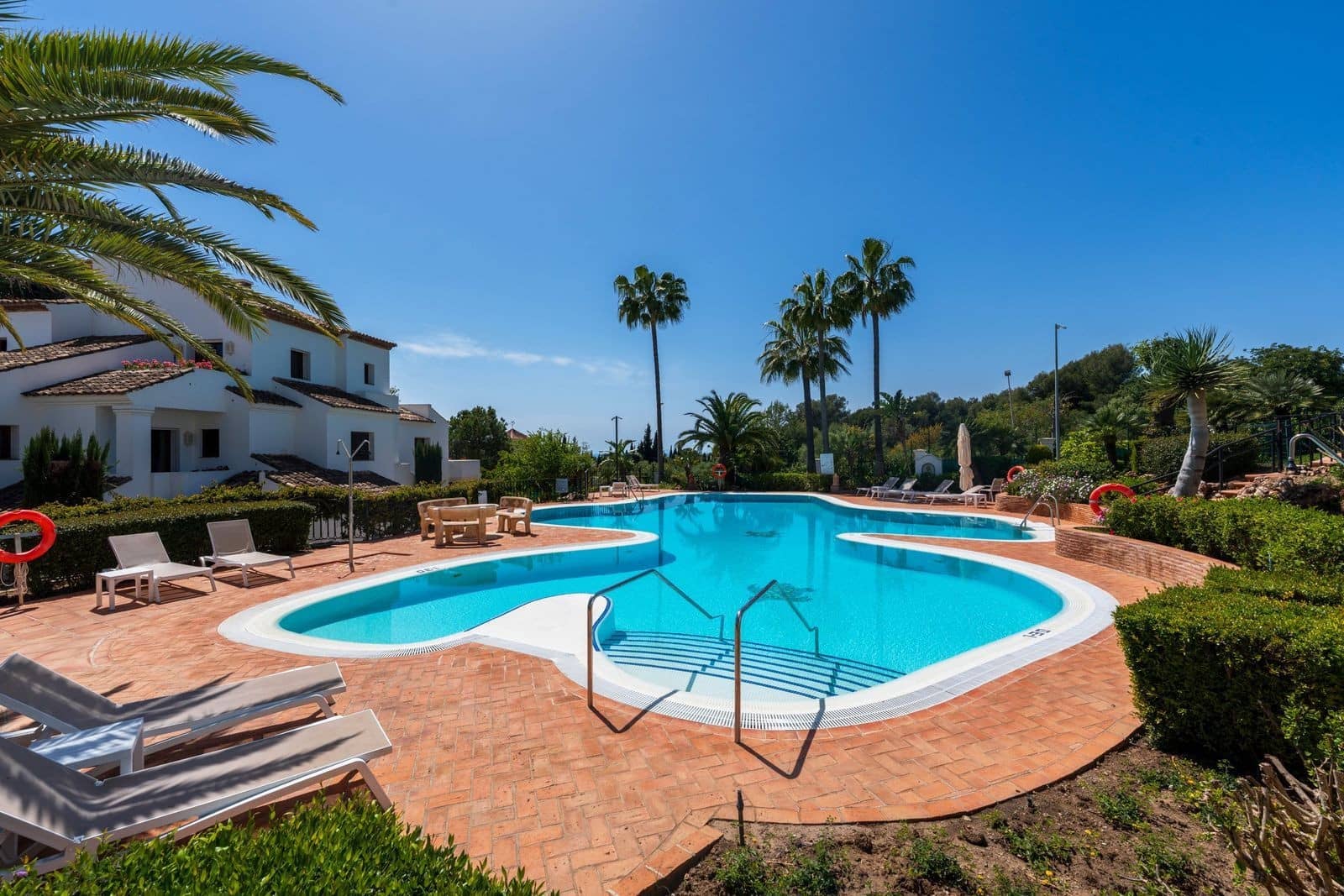 3 chambre Appartement à vendre à Marbella avec piscine garage - 1 450 000 € (Ref: 9996837)