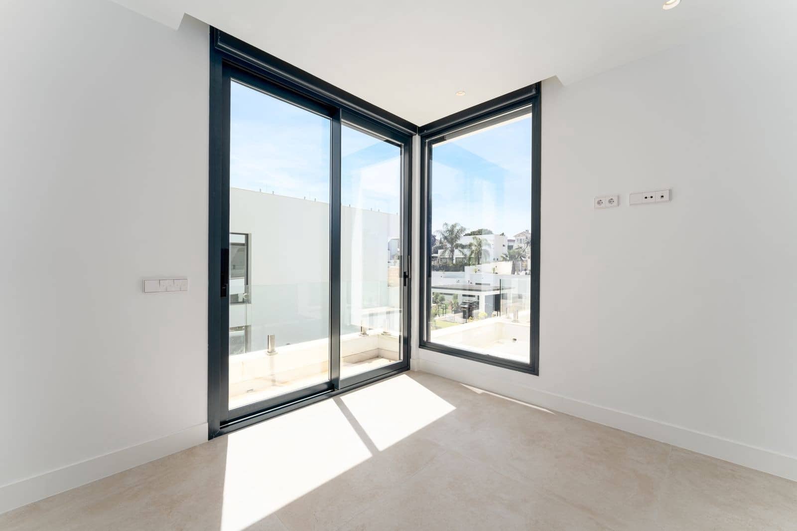 5 soveværelse Villa til salg i Atalaya-Isdabe med swimmingpool garage - € 1.950.000 (Ref: 9996838)