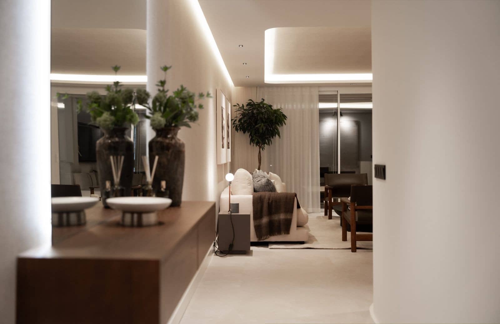 3 bedroom Penthouse for sale in Benahavis with pool garage - € 1,650,000 (Ref: 9996839)