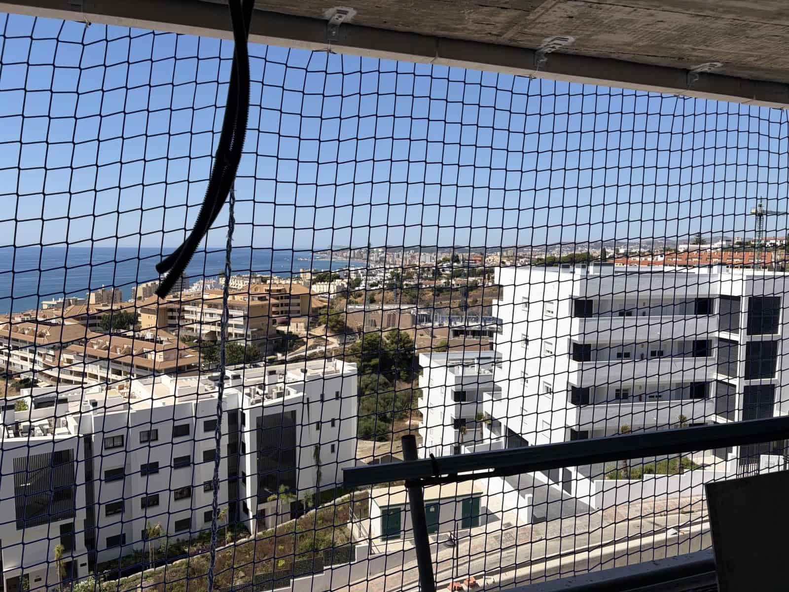 Apartamento de 3 habitaciones en Fuengirola en venta con piscina garaje - 1.275.000 € (Ref: 9996840)