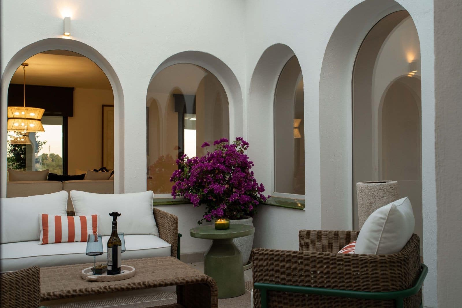 4 slaapkamer Villa te koop in El Paraiso met zwembad garage - € 2.095.000 (Ref: 9998489)