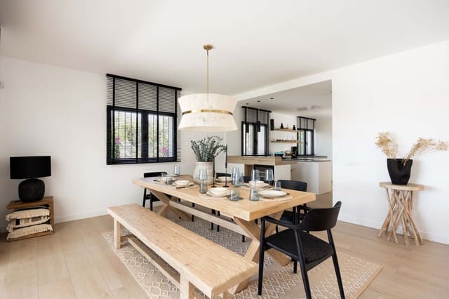 4 slaapkamer Villa te koop in El Paraiso, Estepona met zwembad garage - € 2.095.000 (Ref: 9998489)