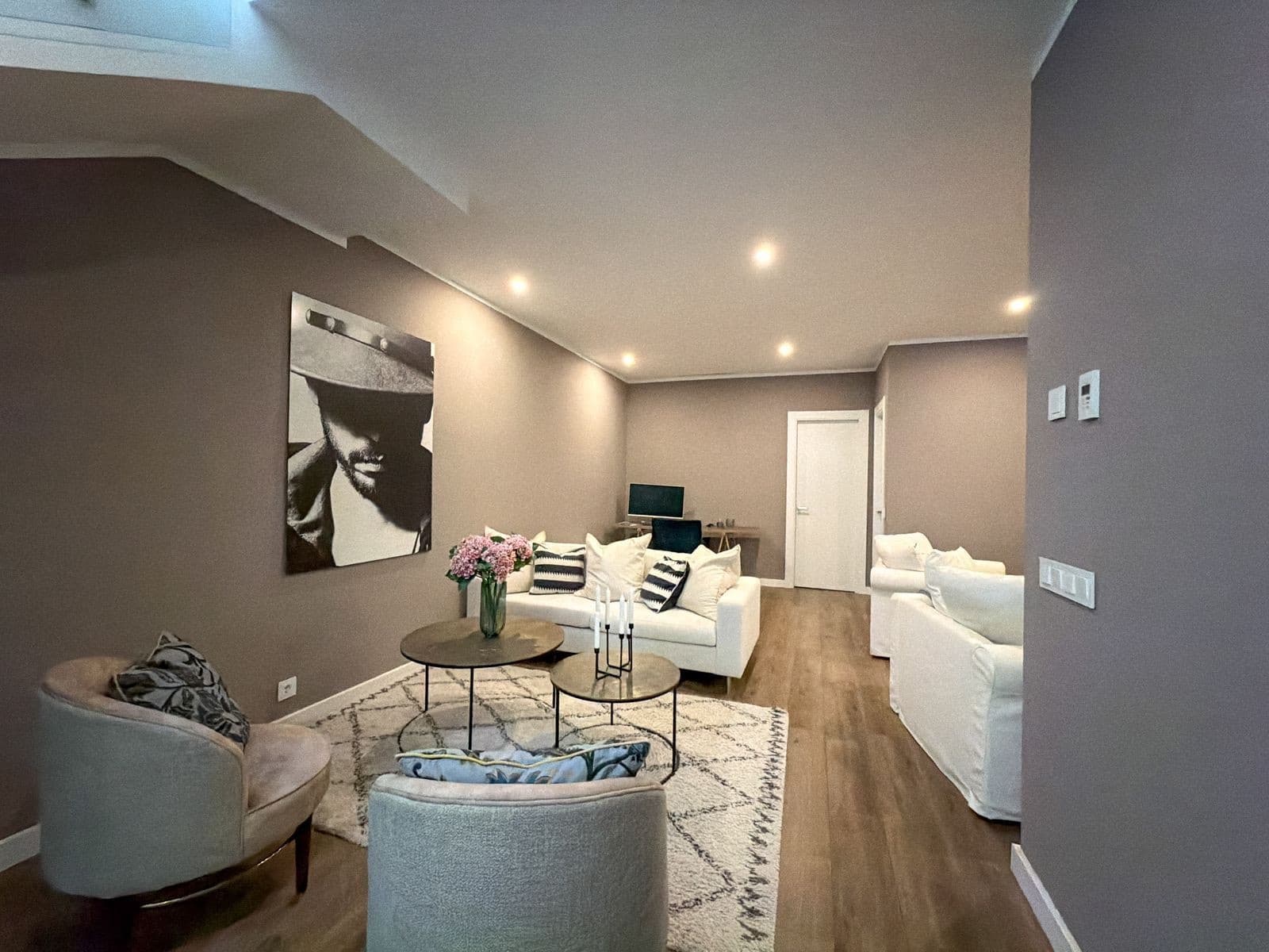 5 soverom Kjedet enebolig til salgs i Marbella med svømmebasseng garasje - € 1 475 000 (Ref: 9998490)