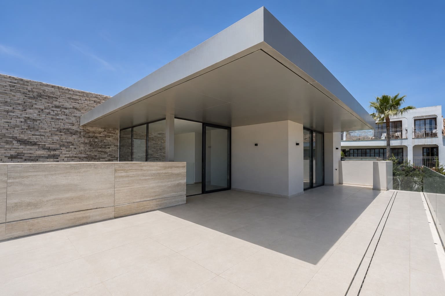 7 soverom Villa til salgs i San Pedro de Alcantara med svømmebasseng garasje - € 5 900 000 (Ref: 9998491)