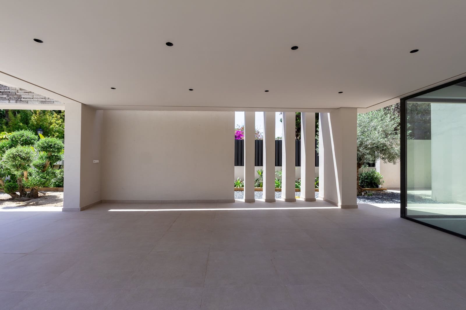 7 soverom Villa til salgs i San Pedro de Alcantara med svømmebasseng garasje - € 5 900 000 (Ref: 9998491)