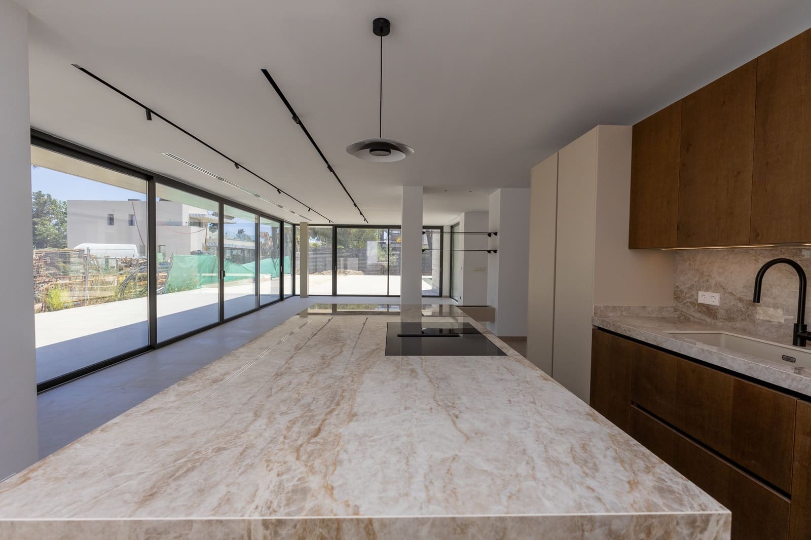 7 soverom Villa til salgs i San Pedro de Alcantara med svømmebasseng garasje - € 5 900 000 (Ref: 9998491)