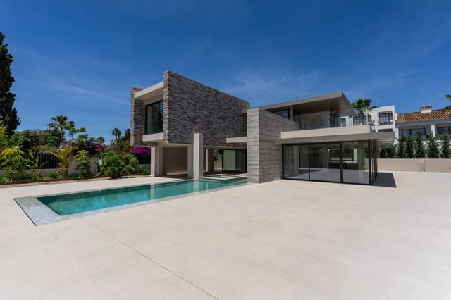 7 soverom Villa til salgs i San Pedro de Alcantara, Marbella med svømmebasseng garasje - € 5 900 000 (Ref: 9998491)