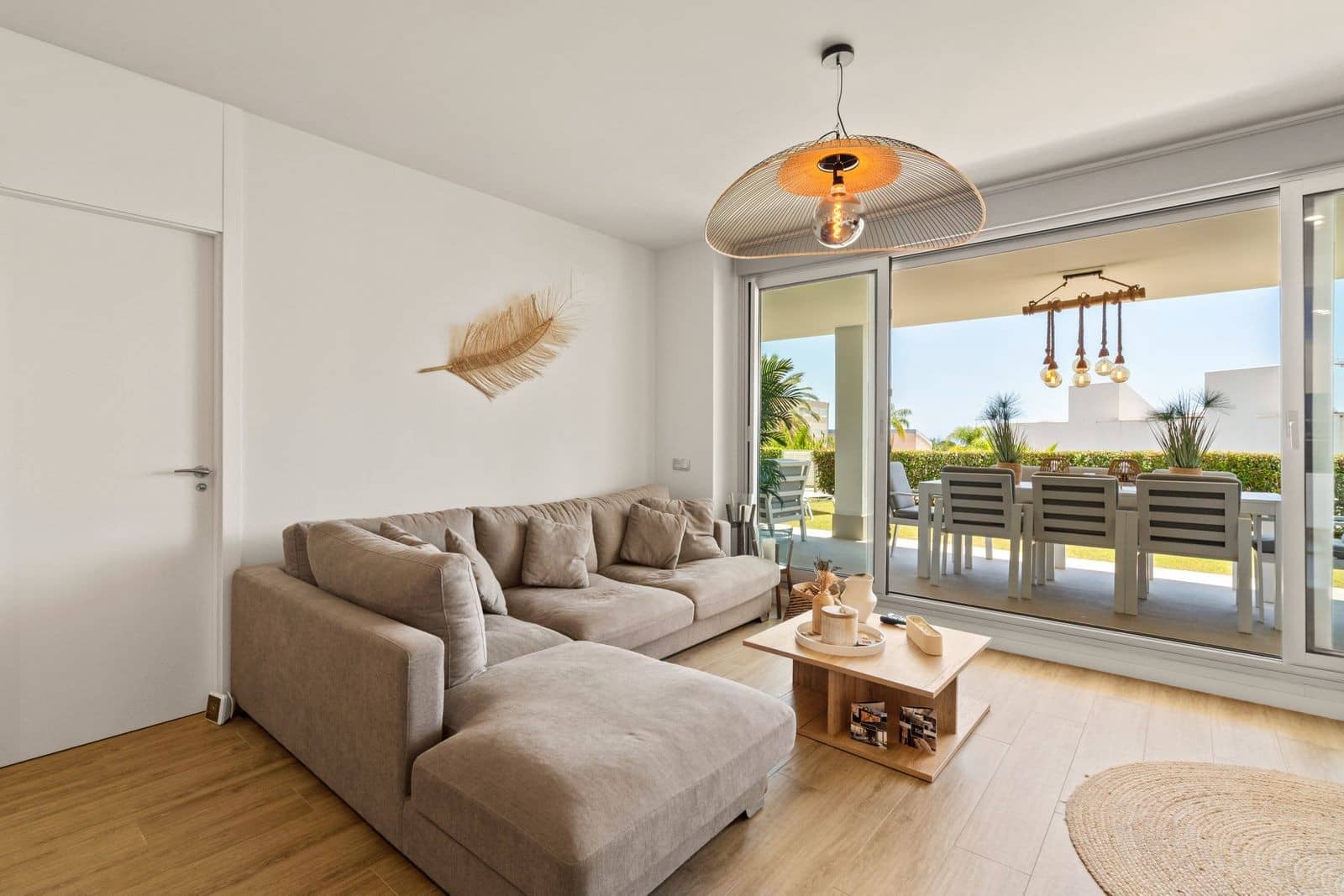 3 soverom Leilighet til salgs i New Golden Mile med svømmebasseng garasje - € 549 000 (Ref: 9998492)