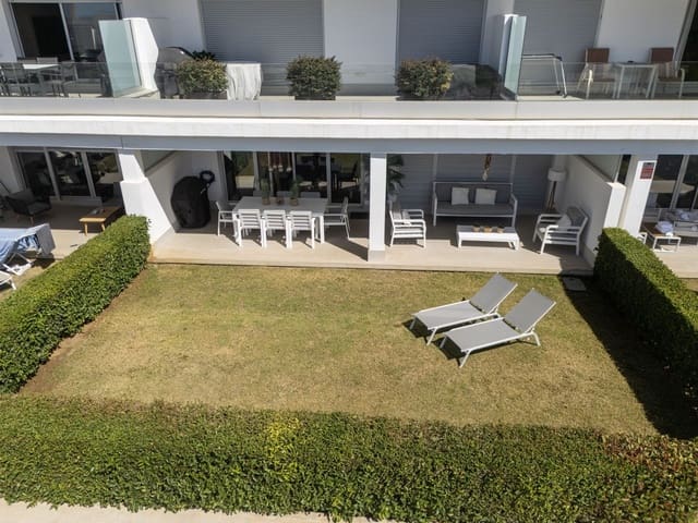3 soverom Leilighet til salgs i New Golden Mile, Estepona med svømmebasseng garasje - € 549 000 (Ref: 9998492)