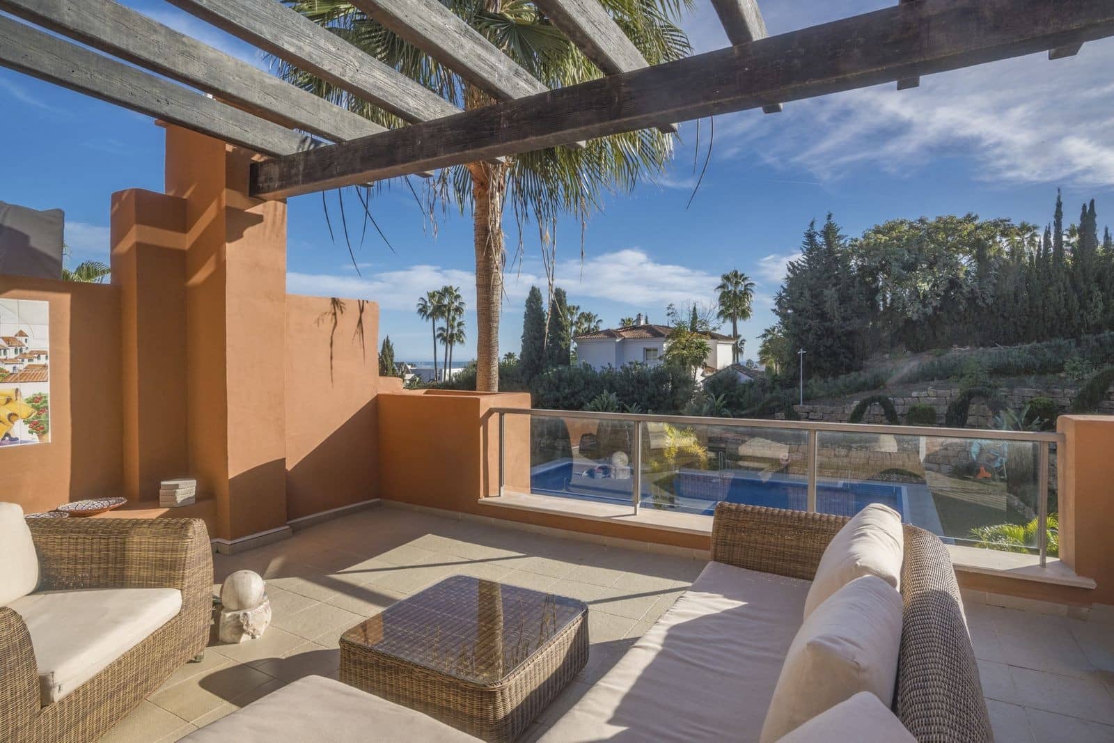 3 soveværelse Lejlighed til salg i Nueva Andalucia med swimmingpool garage - € 869.000 (Ref: 9998493)