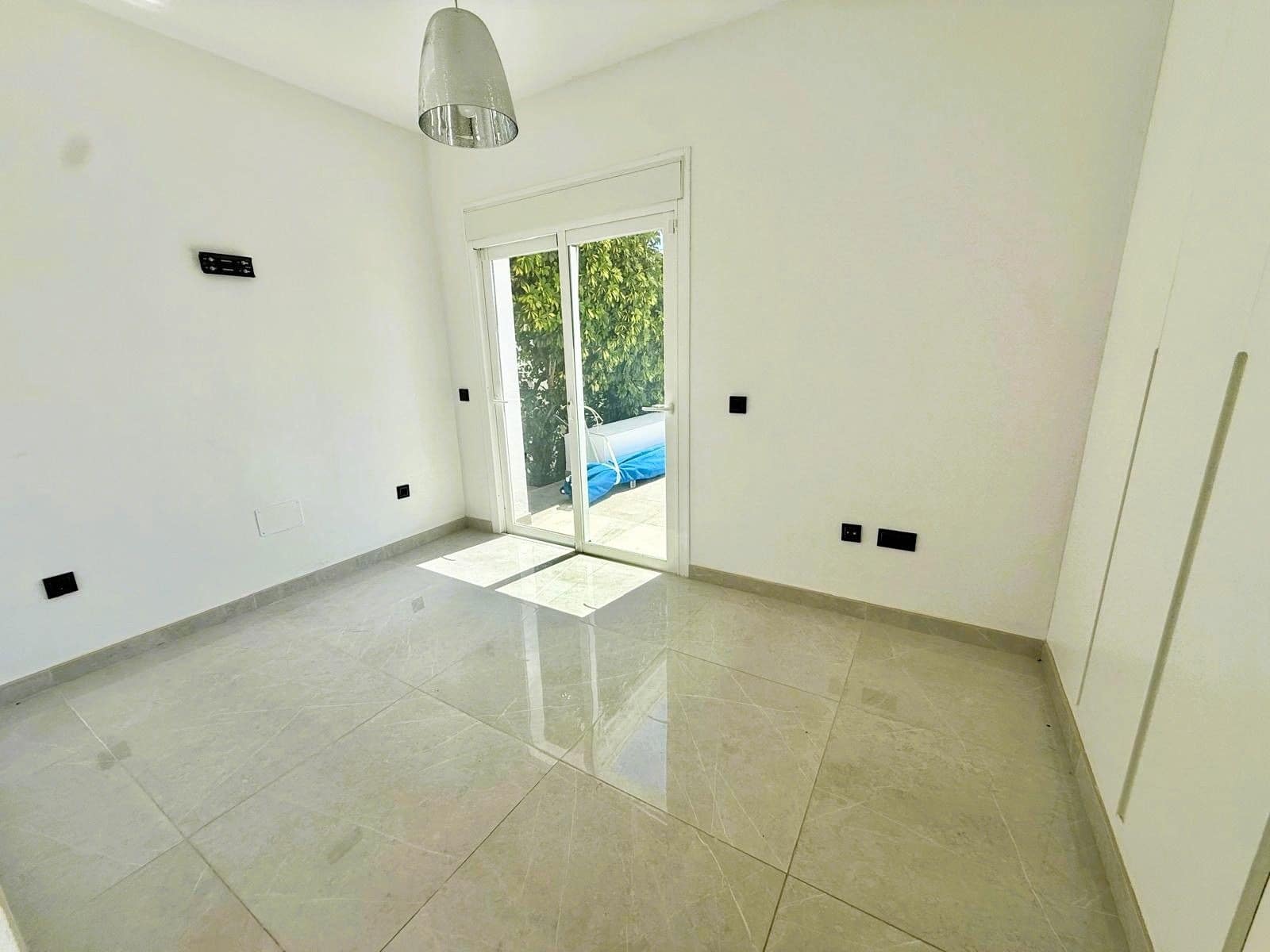 Chalet de 5 habitaciones en Benahavís en venta con piscina garaje - 1.600.000 € (Ref: 9998494)