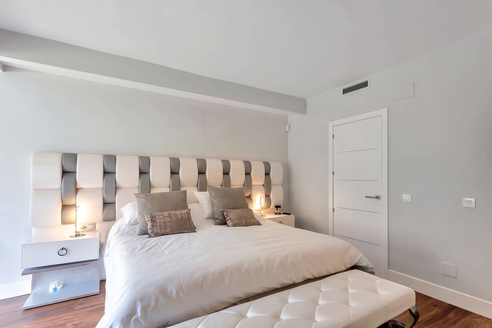 4 camera da letto Villa in vendita in Marbella con piscina garage - 1.995.000 € (Rif: 9998495)
