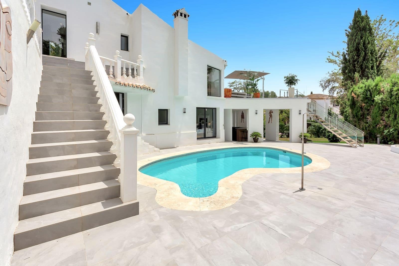 4 camera da letto Villa in vendita in Marbella con piscina garage - 1.995.000 € (Rif: 9998495)