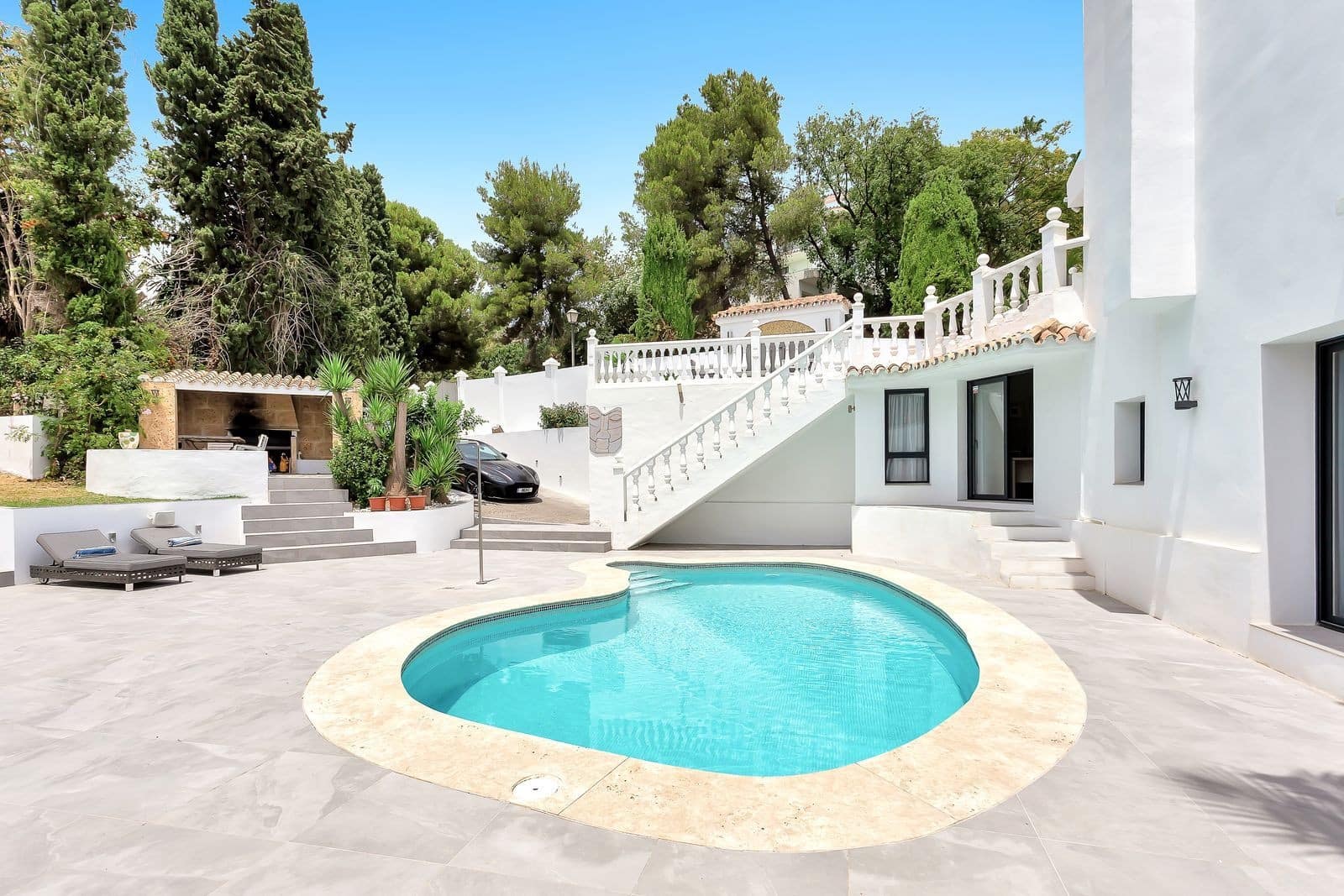 4 camera da letto Villa in vendita in Marbella con piscina garage - 1.995.000 € (Rif: 9998495)