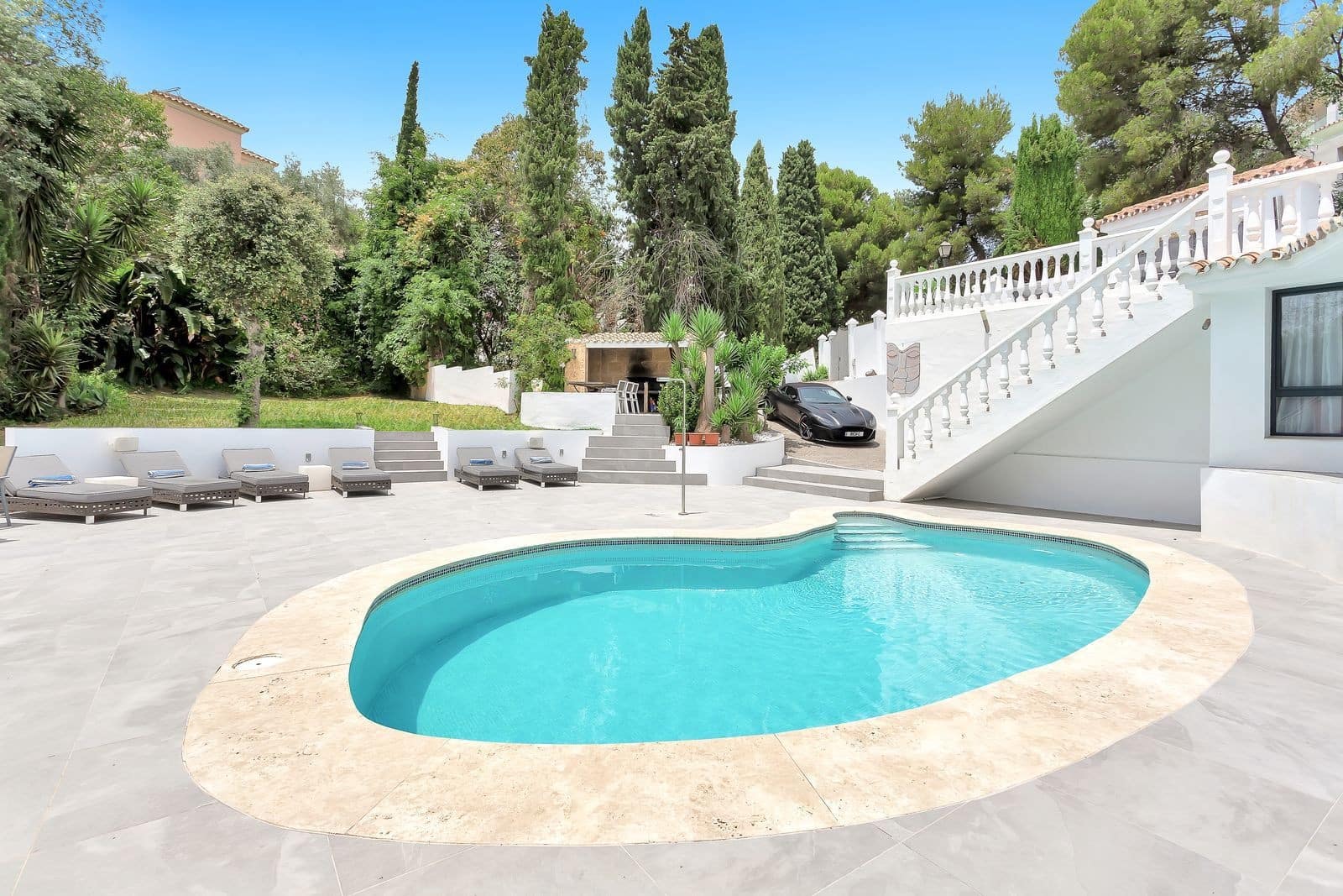 4 camera da letto Villa in vendita in Marbella con piscina garage - 1.995.000 € (Rif: 9998495)