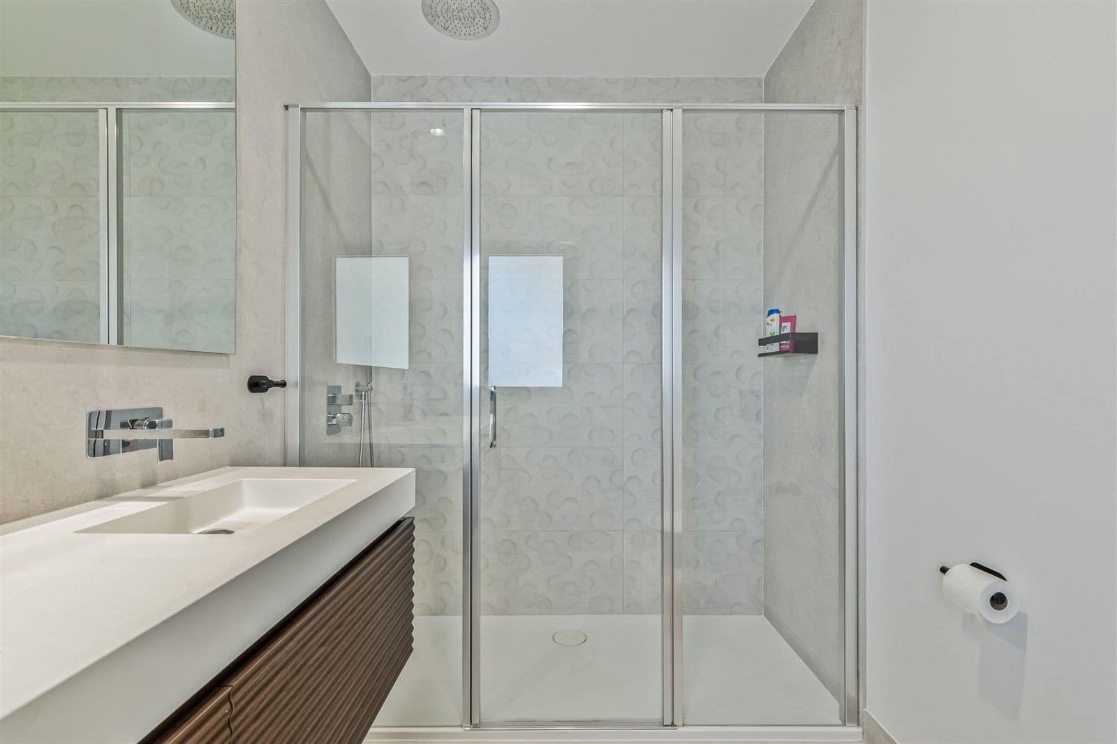 3 bedroom Penthouse for sale in Marbella with pool garage - € 1,495,000 (Ref: 9998497)
