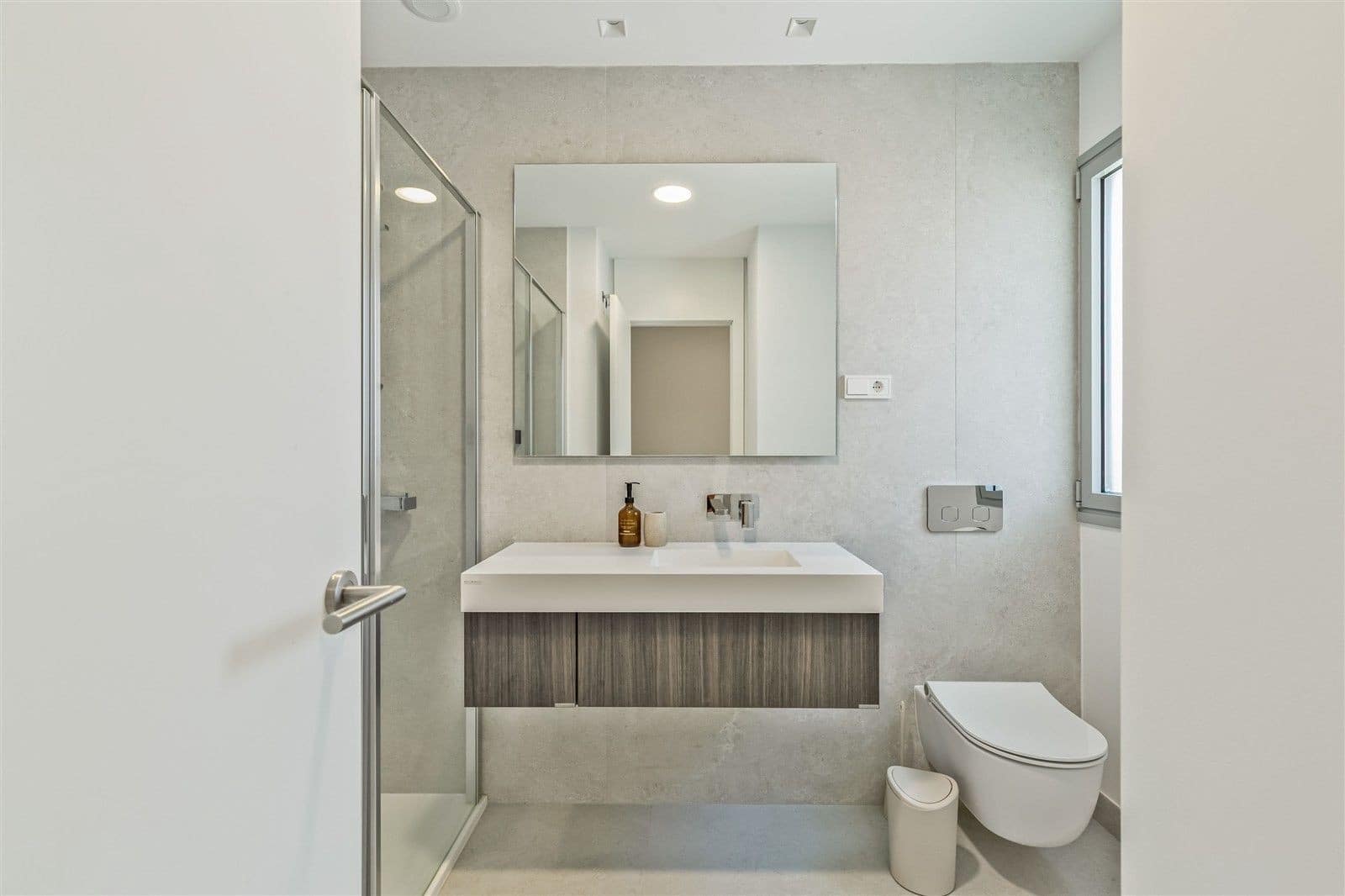 3 bedroom Penthouse for sale in Marbella with pool garage - € 1,495,000 (Ref: 9998497)