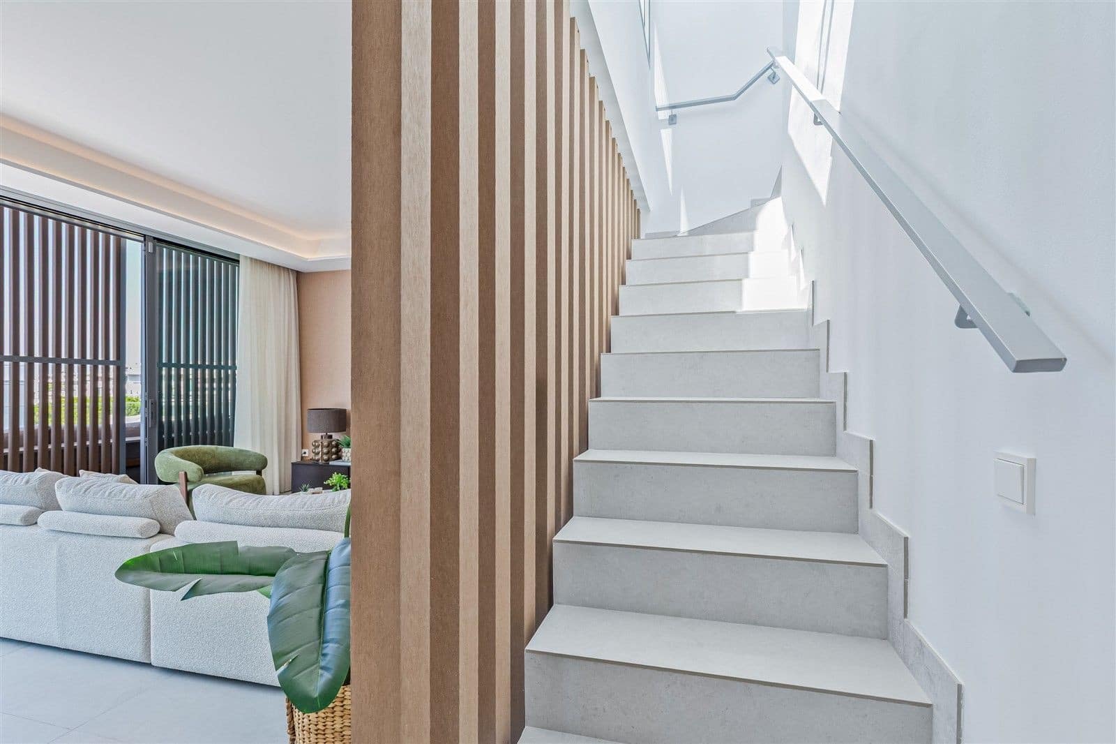 3 bedroom Penthouse for sale in Marbella with pool garage - € 1,495,000 (Ref: 9998497)