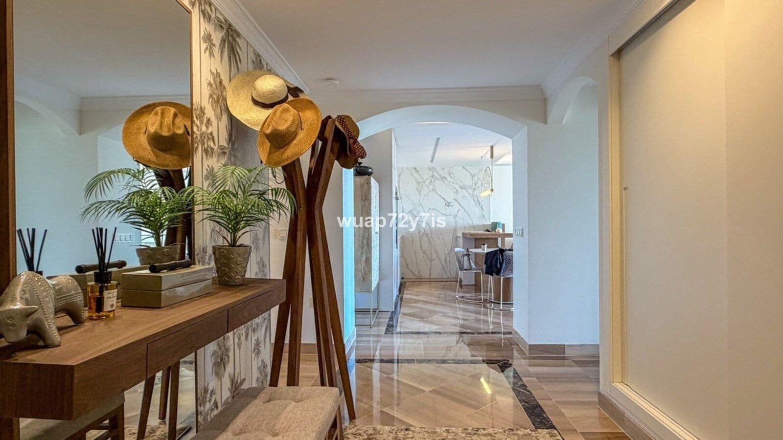 3 Zimmer Penthouse zu verkaufen in Marbella mit Pool Garage - 2.200.000 € (Ref: 9998499)