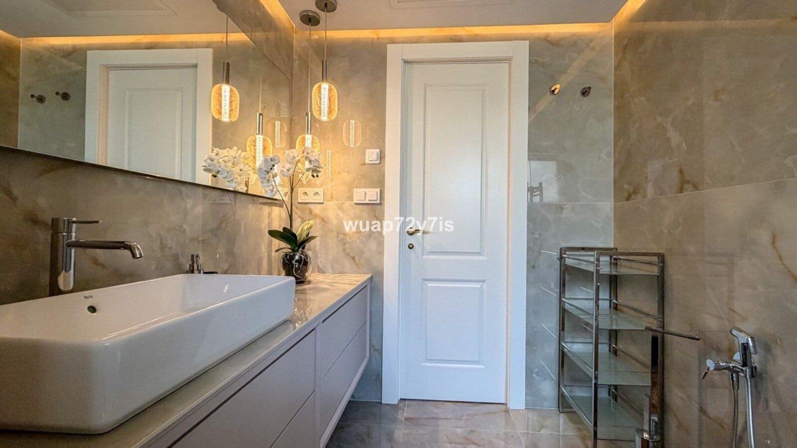 3 Zimmer Penthouse zu verkaufen in Marbella mit Pool Garage - 2.200.000 € (Ref: 9998499)