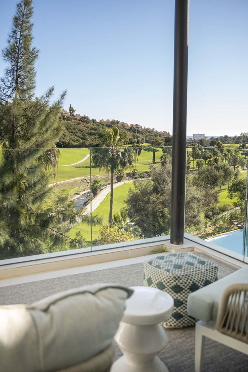 4 soveværelse Semi-Rækkehus til salg i Marbella med swimmingpool garage - € 2.450.000 (Ref: 9998501)