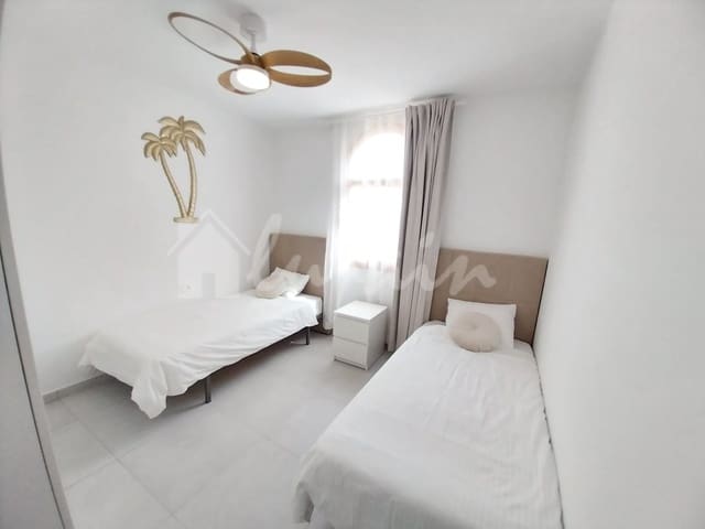 2 sovrum Takvåning till salu i Torviscas, Adeje med pool - 367 500 € (Ref: 10001237)