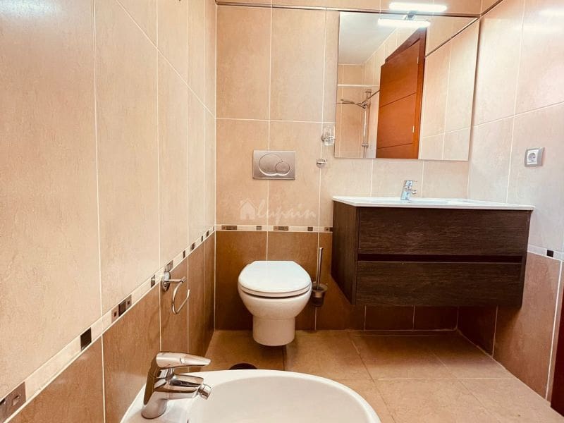 4 chambre Villa/Maison à vendre à Los Cristianos avec garage - 775 000 € (Ref: 10001241)