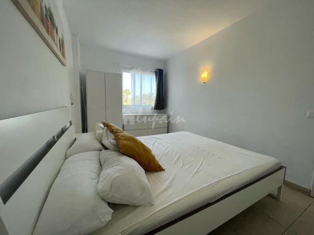 1 sypialnia Apartament na sprzedaż w Playa de las Americas, Arona z basenem garażem - 295 000 € (Ref: 10001242)