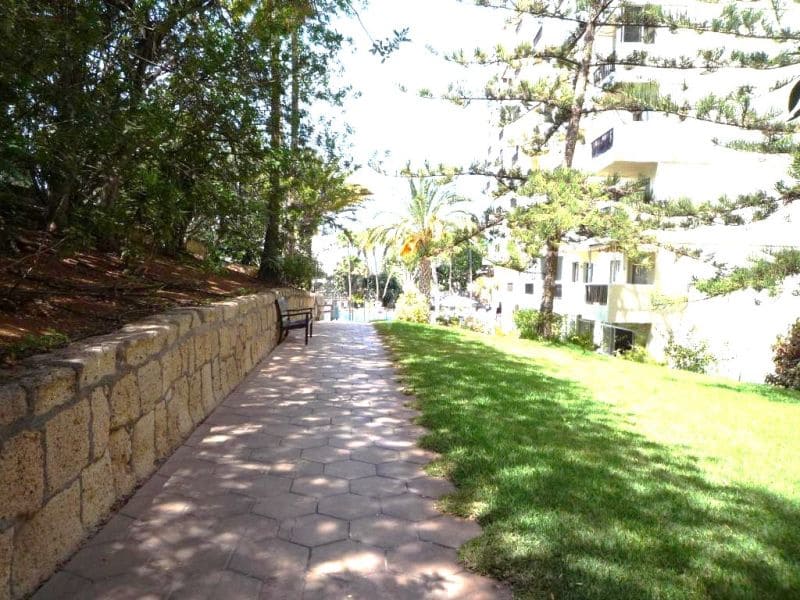 1 soverom Leilighet til salgs i Playa de las Americas med svømmebasseng garasje - € 295 000 (Ref: 10001242)