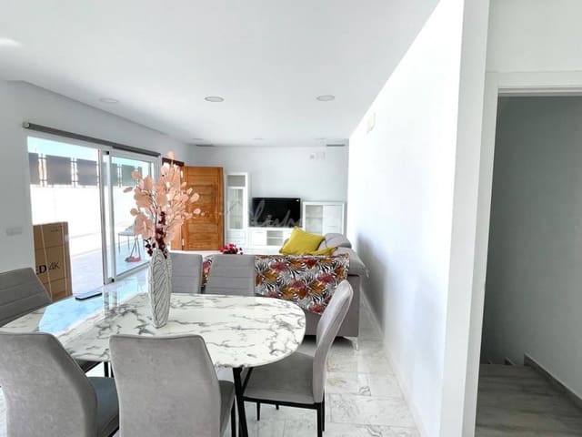 Chalet de 3 habitaciones en La Caldera, Adeje en venta con piscina garaje - 1.900.000 € (Ref: 10001243)