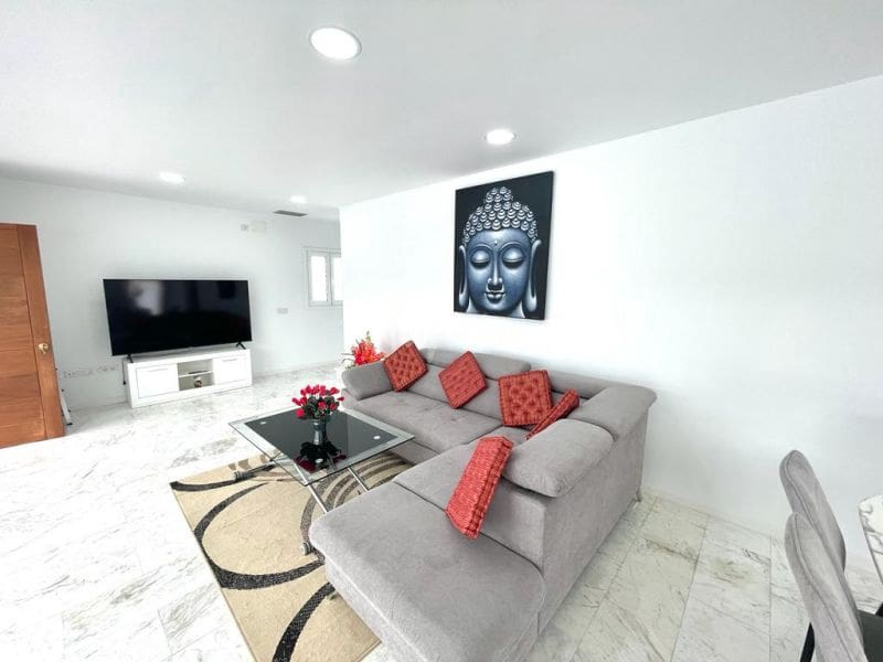 Chalet de 3 habitaciones en Costa Adeje en venta con piscina garaje - 1.900.000 € (Ref: 10001243)