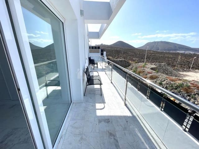 Chalet de 3 habitaciones en La Caldera, Adeje en venta con piscina garaje - 1.900.000 € (Ref: 10001243)