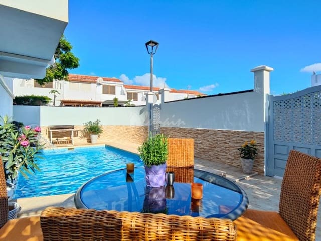 Chalet de 3 habitaciones en Costa del Silencio, Arona en venta con piscina garaje - 425.000 € (Ref: 10001245)