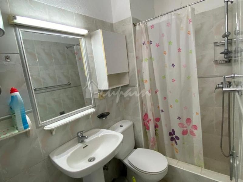 1 sovrum Lägenhet till salu i Los Cristianos med pool garage - 270 000 € (Ref: 10001248)