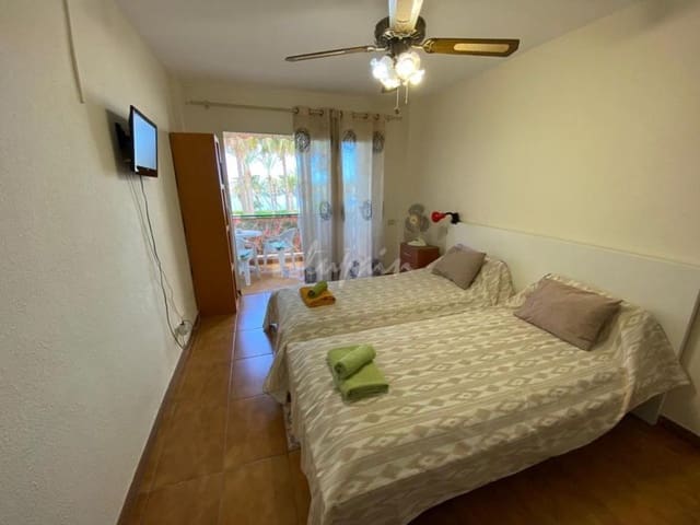 1 Zimmer Apartment zu verkaufen in Los Cristianos, Arona mit Pool Garage - 270.000 € (Ref: 10001248)