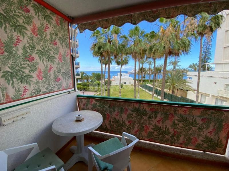 1 sovrum Lägenhet till salu i Los Cristianos med pool garage - 270 000 € (Ref: 10001248)