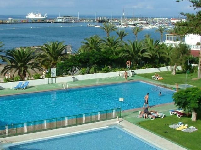 1 Zimmer Apartment zu verkaufen in Los Cristianos, Arona mit Pool Garage - 270.000 € (Ref: 10001248)