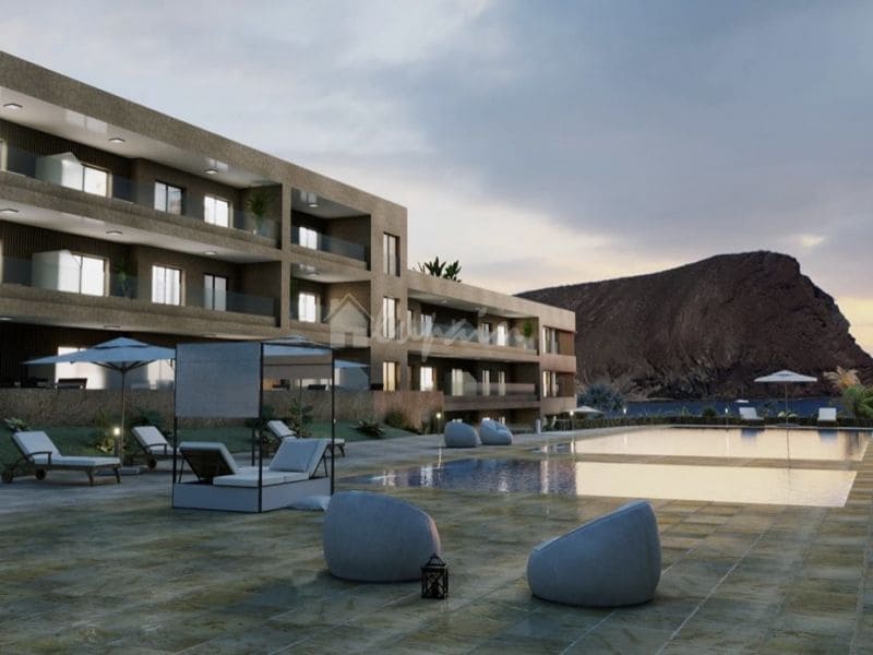 2 sovrum Lägenhet till salu i El Medano med pool garage - 440 000 € (Ref: 10001249)